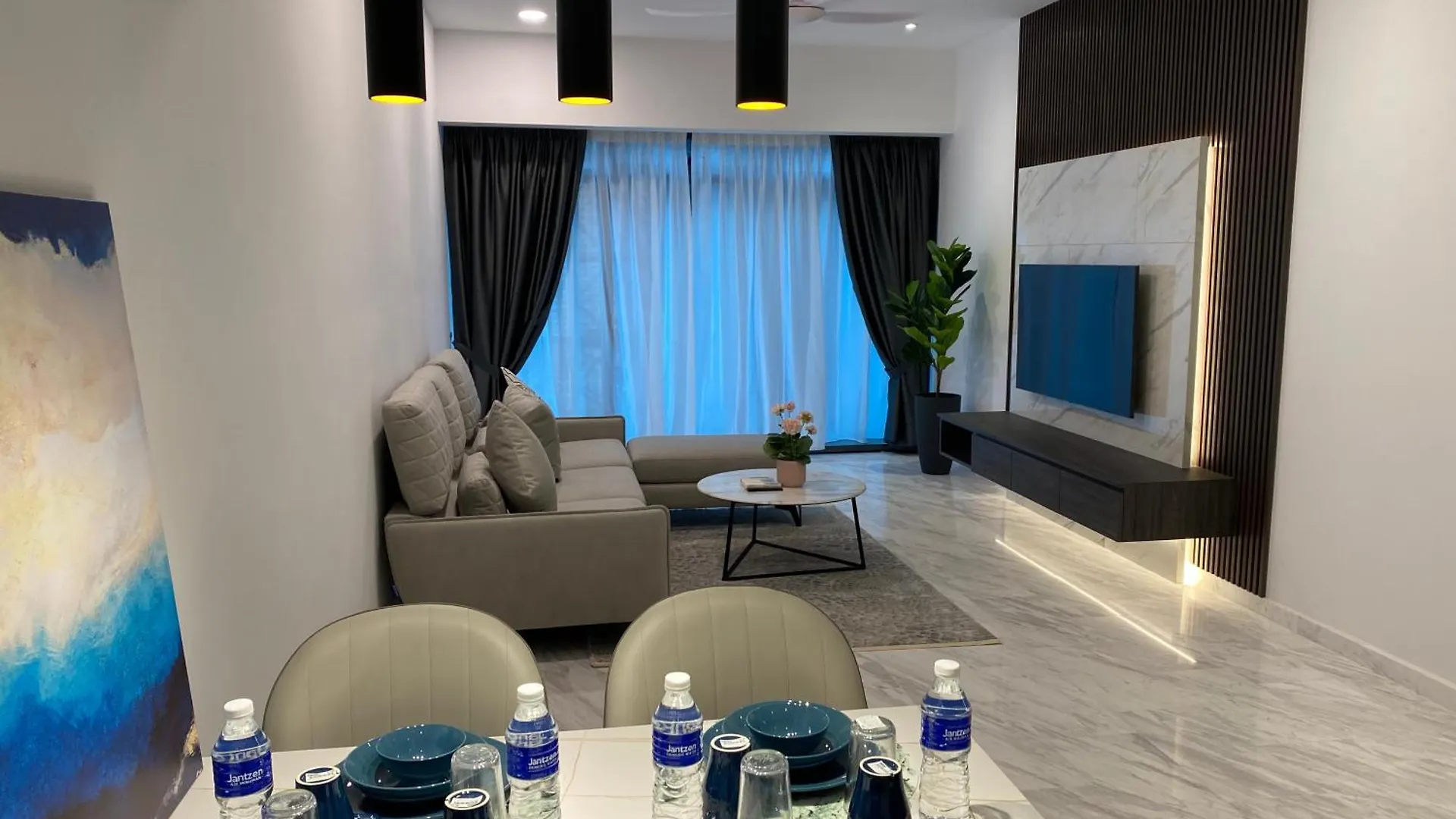 Apartment Moonway Suites At Eaton Klcc Kuala Lumpur Malaysia