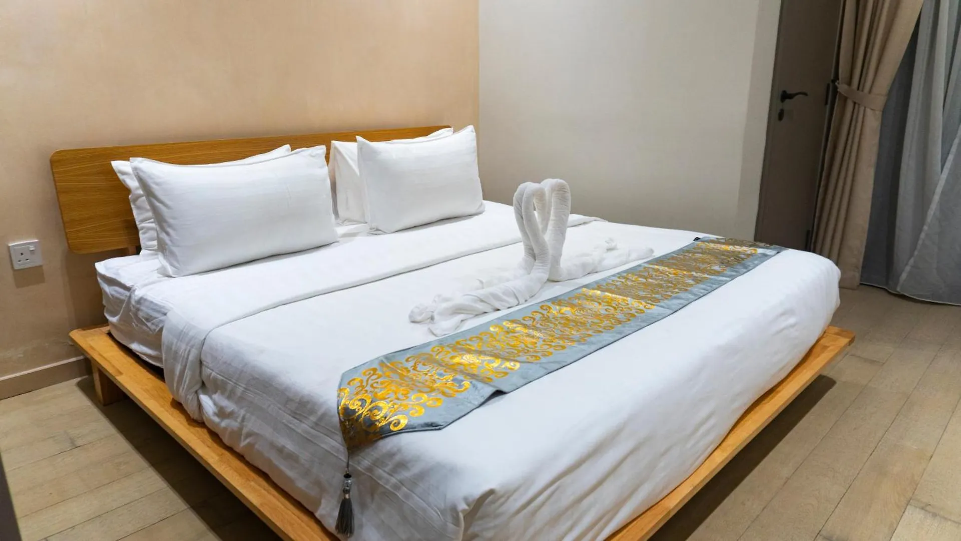 Apartment Moonway Suites At Eaton Klcc Kuala Lumpur