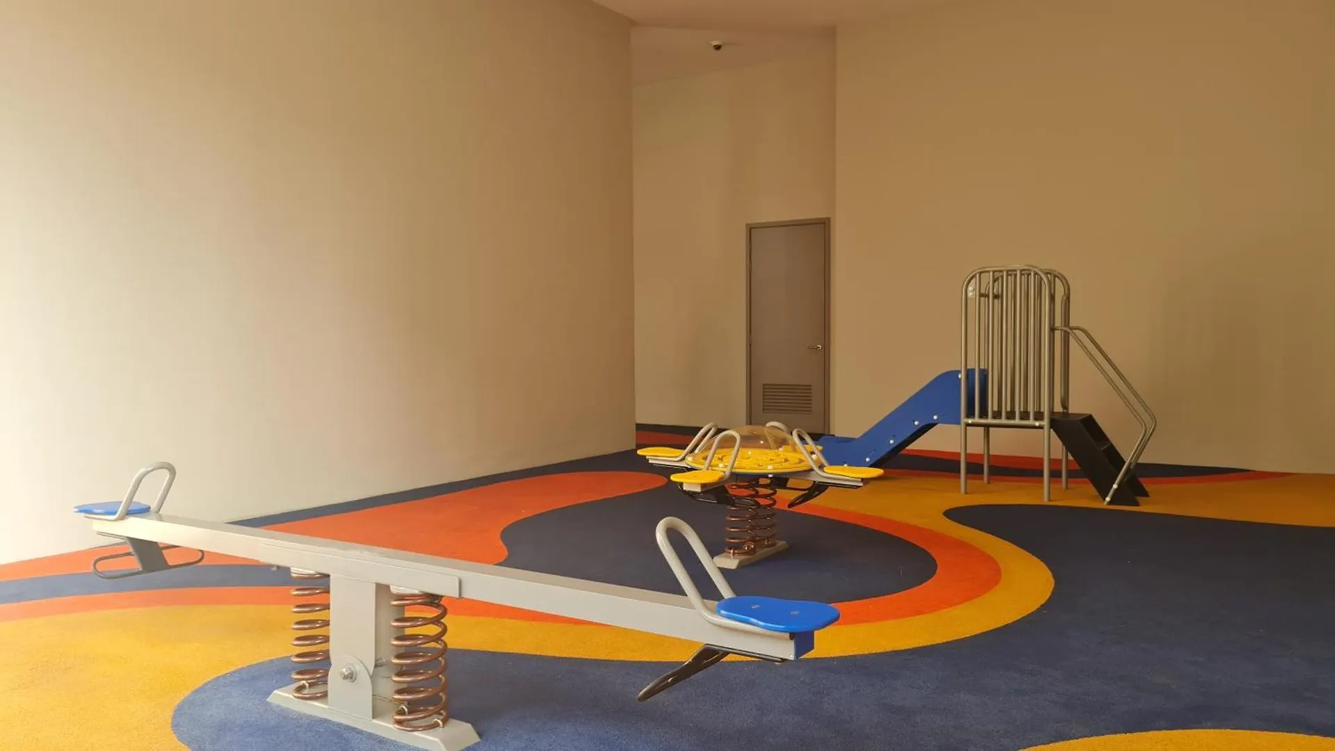 Moonway Suites At Eaton Klcc Kuala Lumpur 0*,