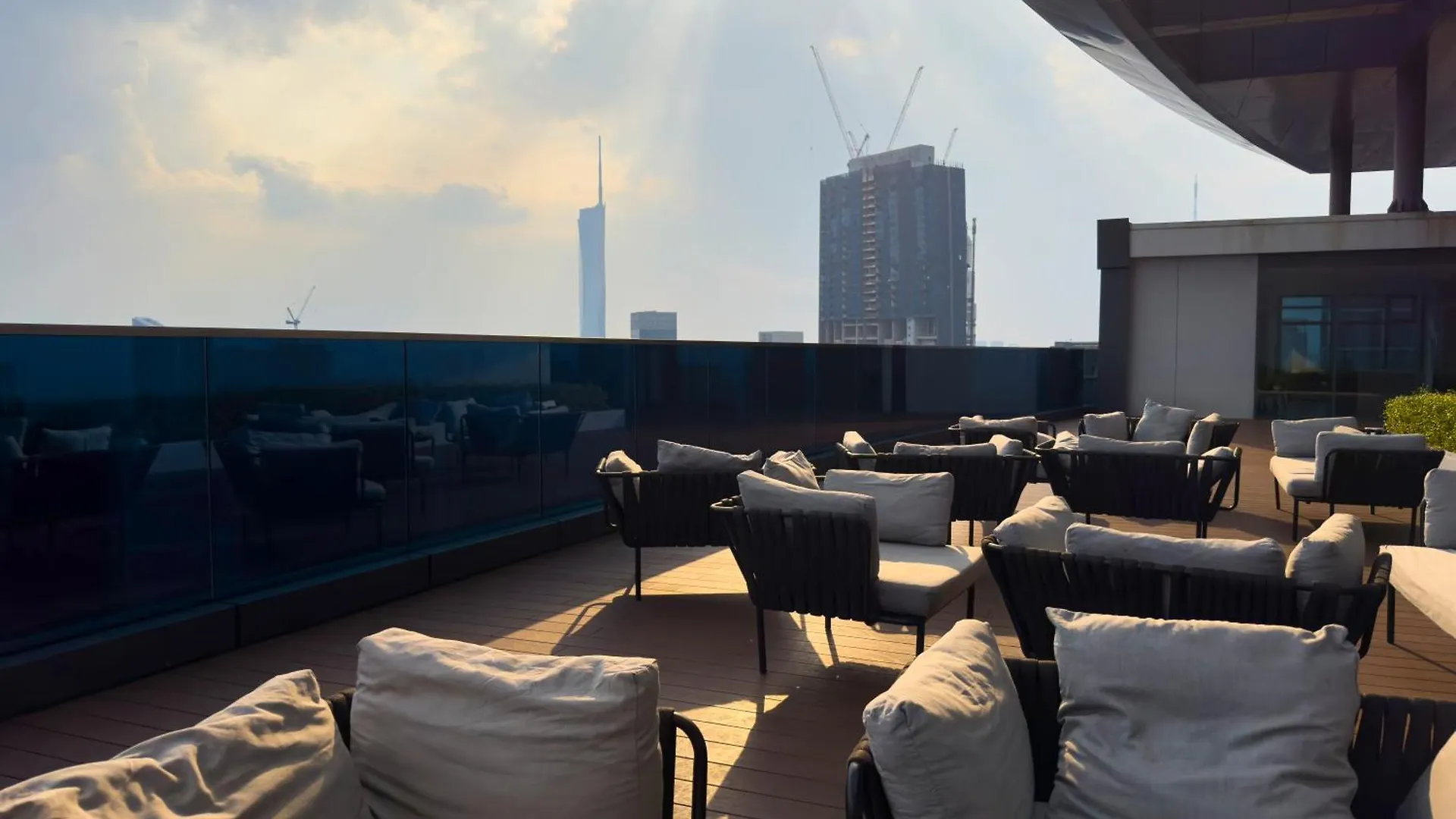 شقة Moonway Suites At Eaton Klcc كوالالمبور